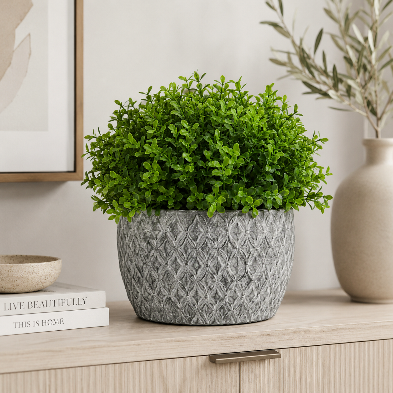 Elegant Vase Decoration